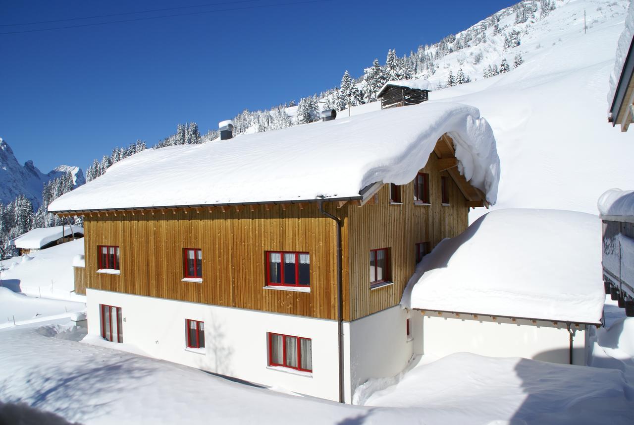 Apartamento Haus Rothorn Schröcken Exterior foto