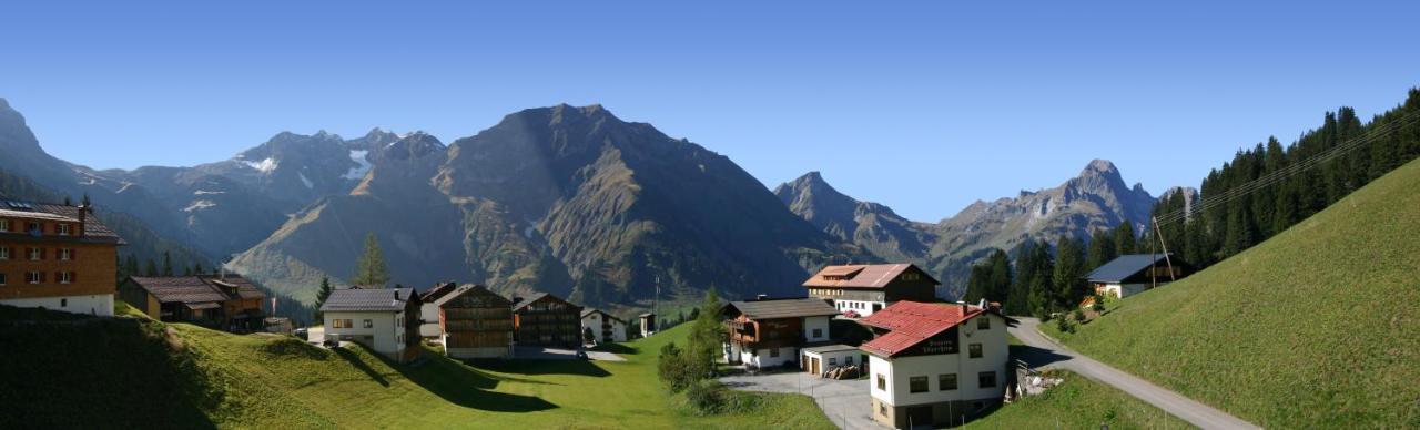 Apartamento Haus Rothorn Schröcken Exterior foto